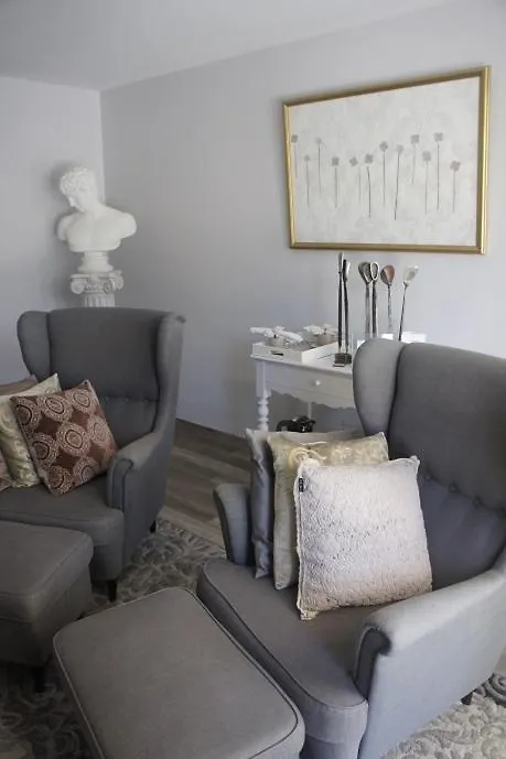 Bed & Breakfast Guesthouse Le Mas De Cotignac France